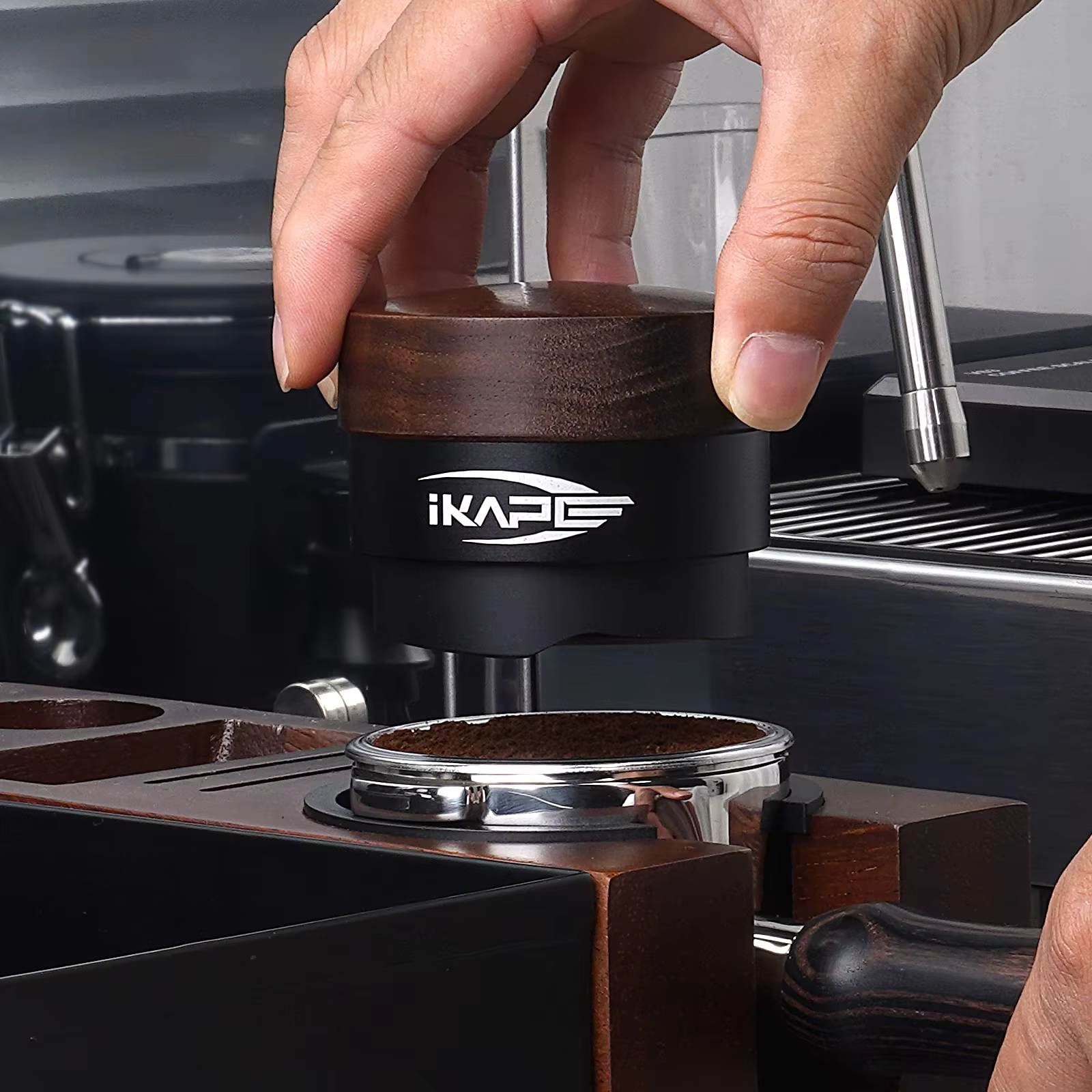 IKAPE Distributeur de gravité en bois pour expresso, adapté aux portefeuilles 51/54/58 mm, distribut