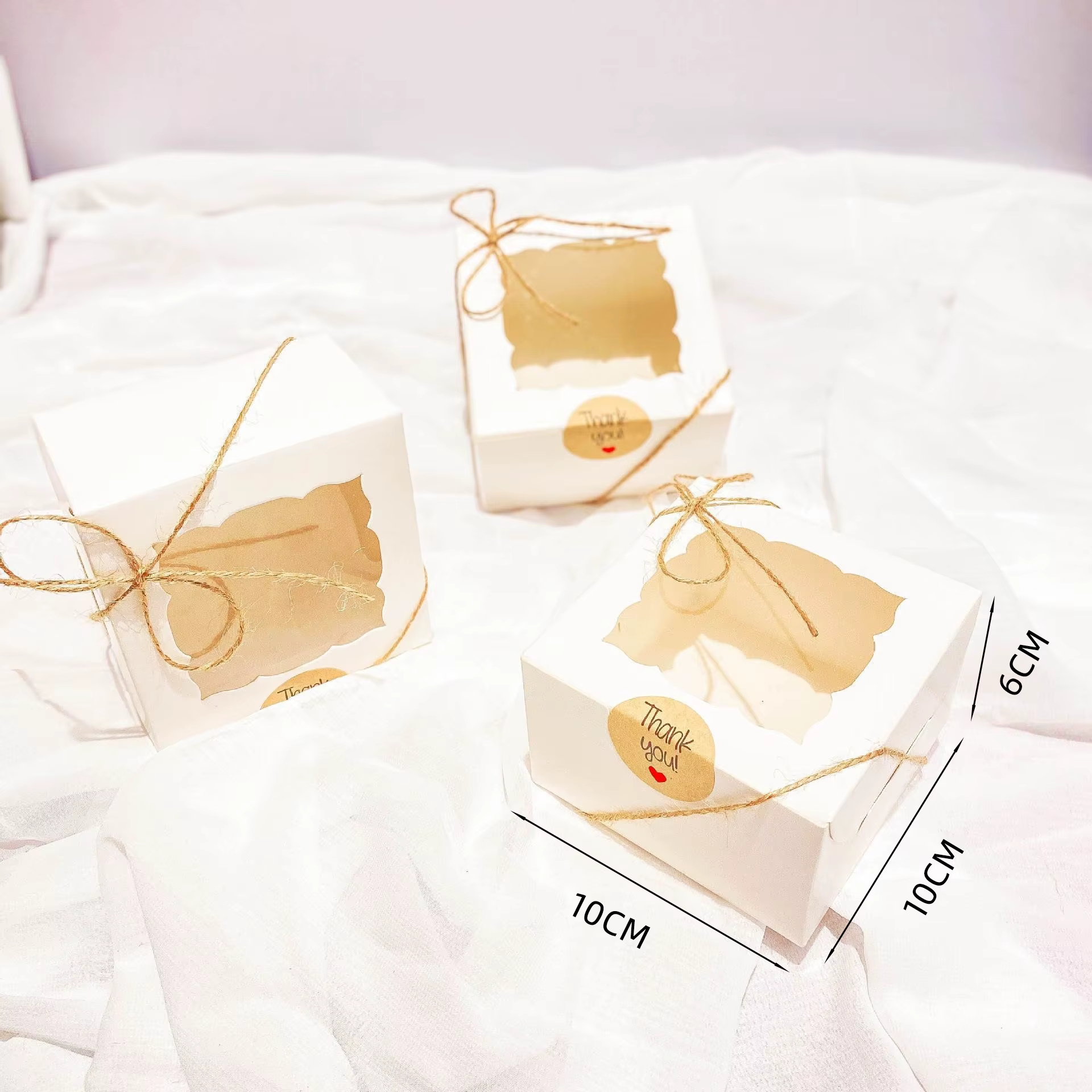 Boîtes à gâteaux blanches avec fenêtre, boîte à gâteaux en carton carré, fournitures de décoration d