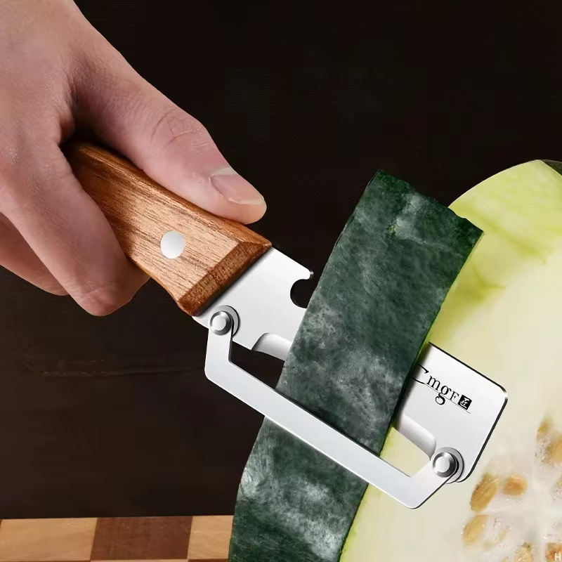 Éplucheur multifonctionnel de nouveau style avec manche en bois, couteau en acier inoxydable pour ép
