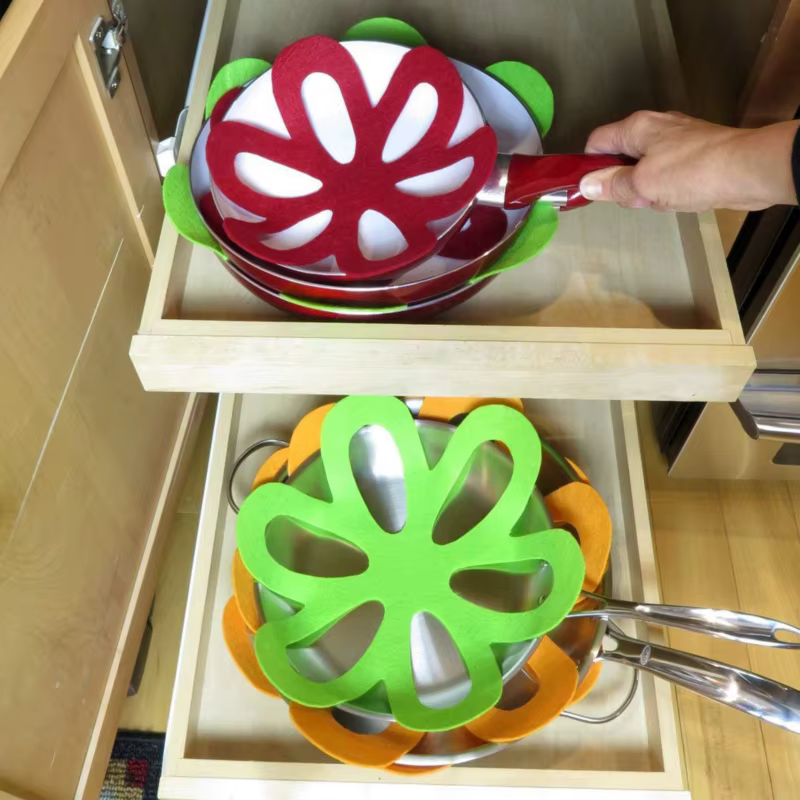 Mathiateur anti-rayures pour casseroles et poêles en forme de fleur, ustensiles de cuisine, napperon