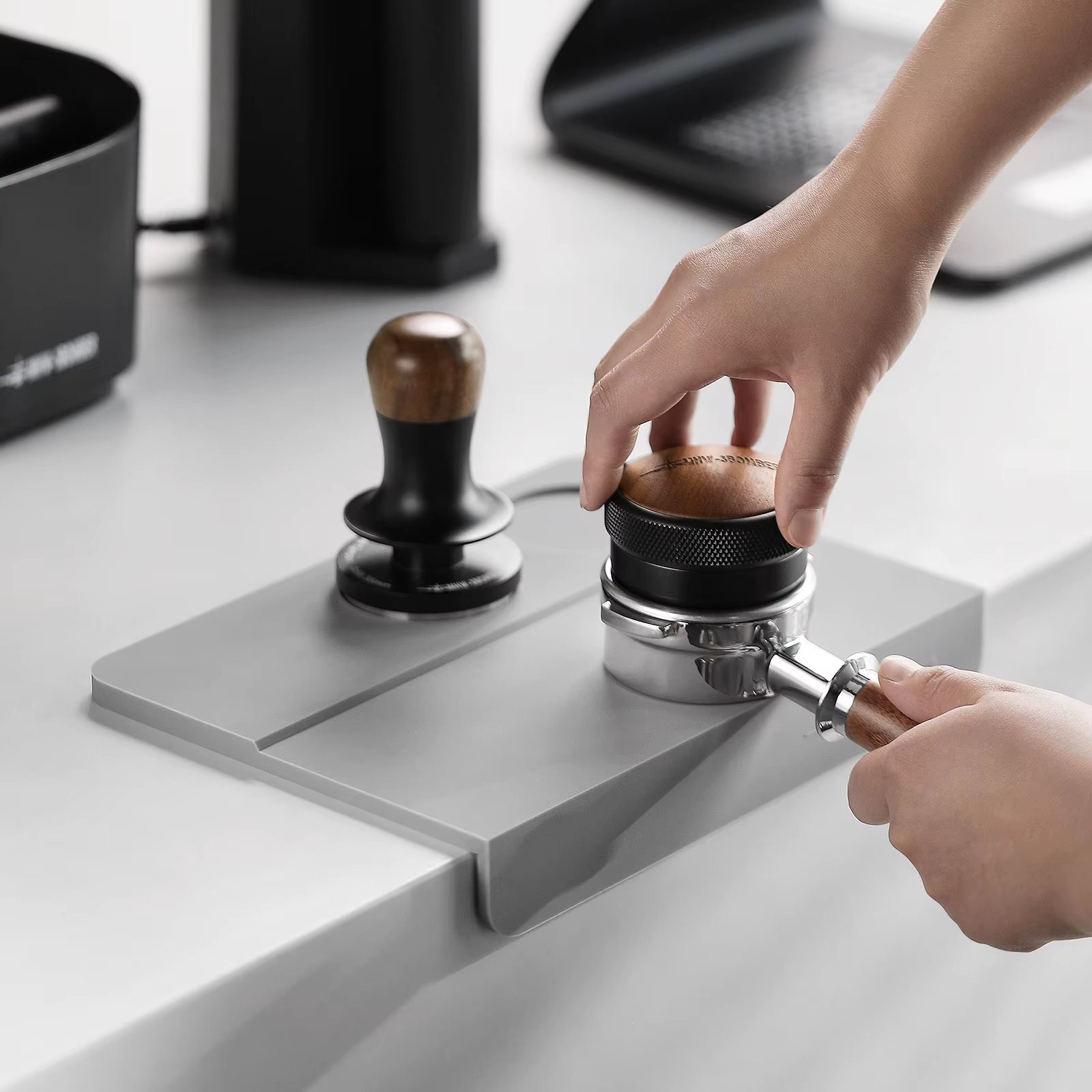 MHW-3BOMBER Silicone Café Tamping Station Expresso Poudre Tamper Polymères Table Protection Pad Acce