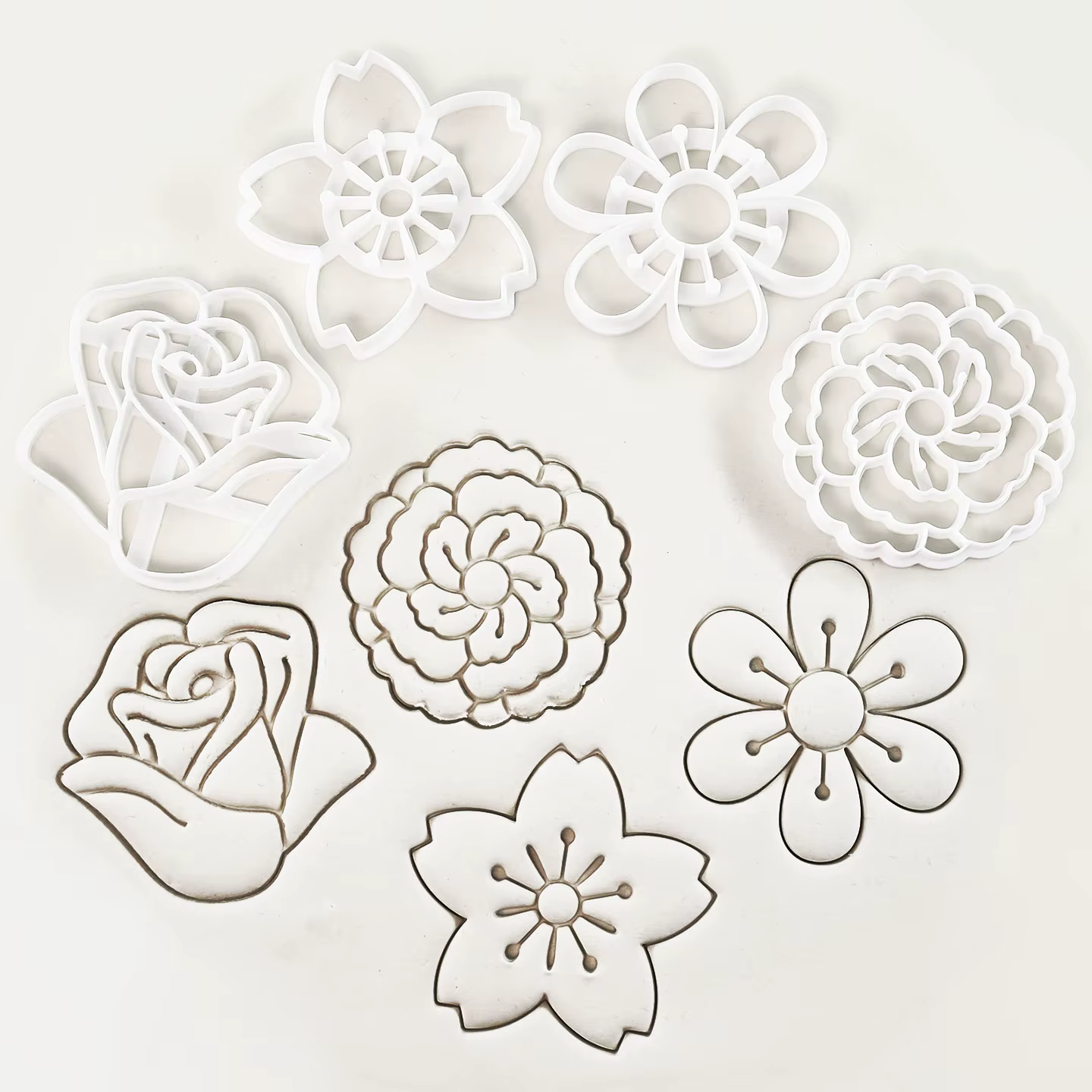 Lot de 4 emporte-pièces en forme de fleurs (cerisier, rose, pivoine) – Moules à biscuits fantaisie e