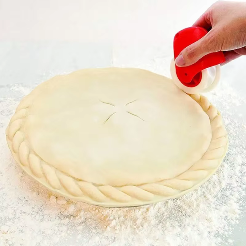 Roue de coupe de pâte à pizza