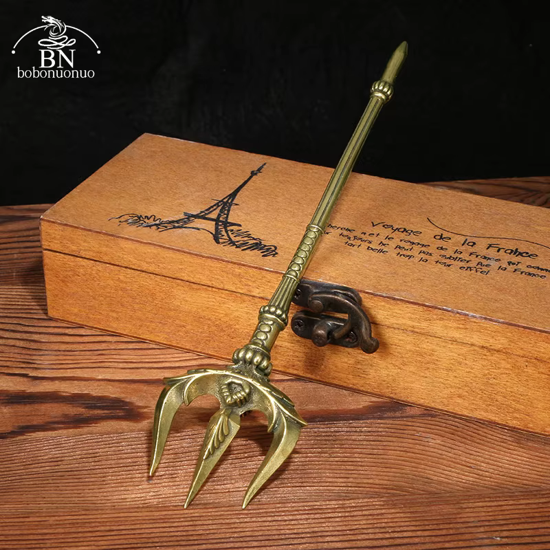 Couteau à thé Trident en cuivre