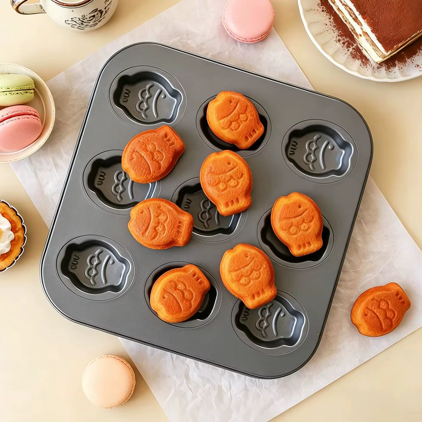 Moule à pâtisserie en forme de poisson à 9 cavités pour madeleines