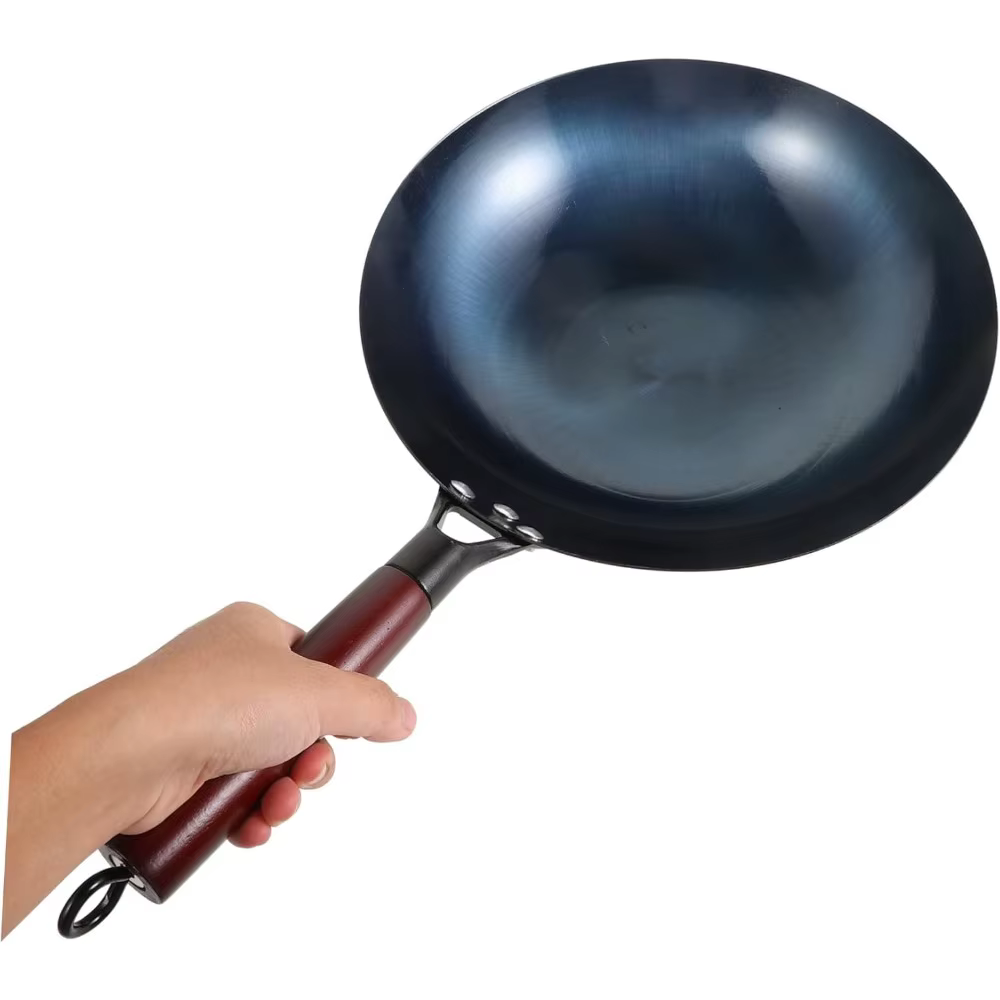 Wok en fer Pot en fer poêle domestique traditionnelle forgée à la main sans revêtement manche en bois Pot sans fer de style ancien (30 cm)