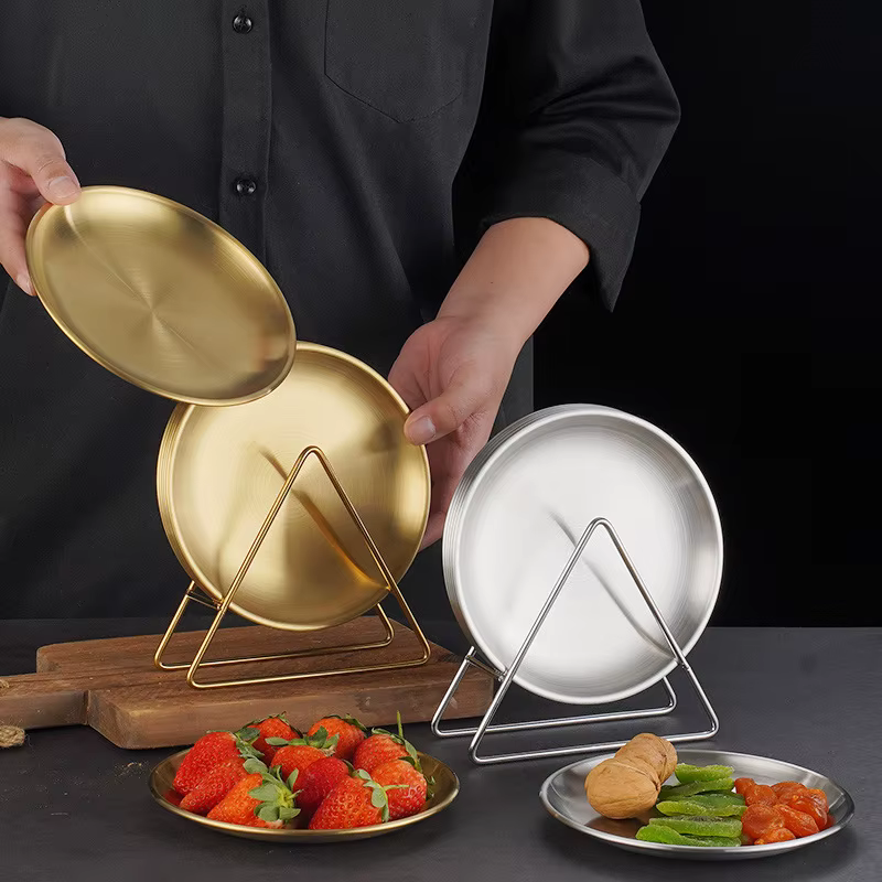 Ustensiles de cuisine avec étagères, assiettes circulaires en acier inoxydable or argent, plateaux à fond peu profond, assiettes antirouille, assiette de pique-nique