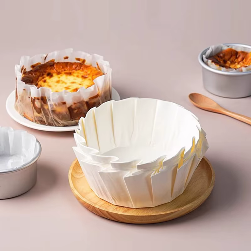 Moule en papier pliable pour gâteau au fromage basque